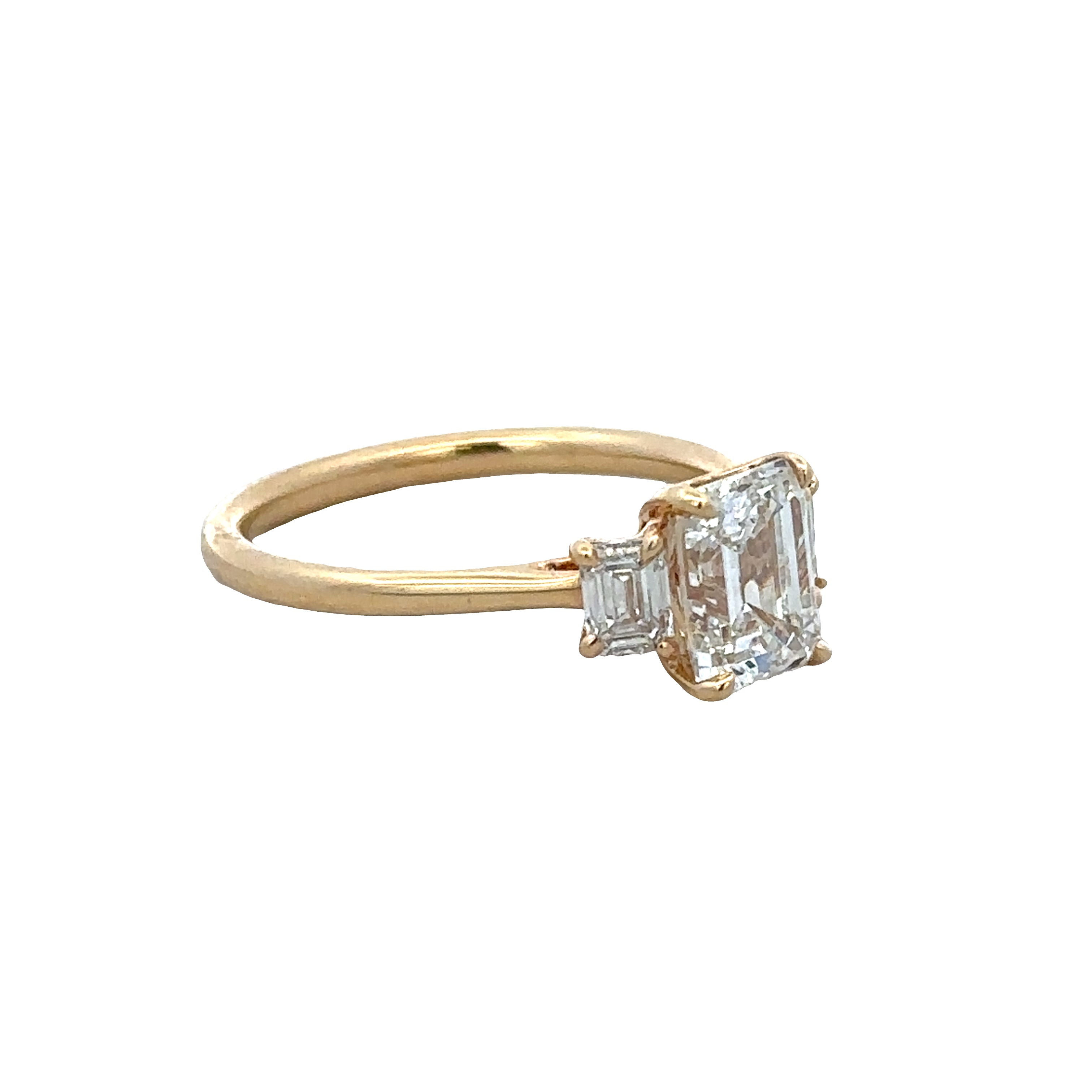 18k Yellow Gold Three-Stone Emerald-Cut Diamond Ring – GIA Certified, Size 6.5