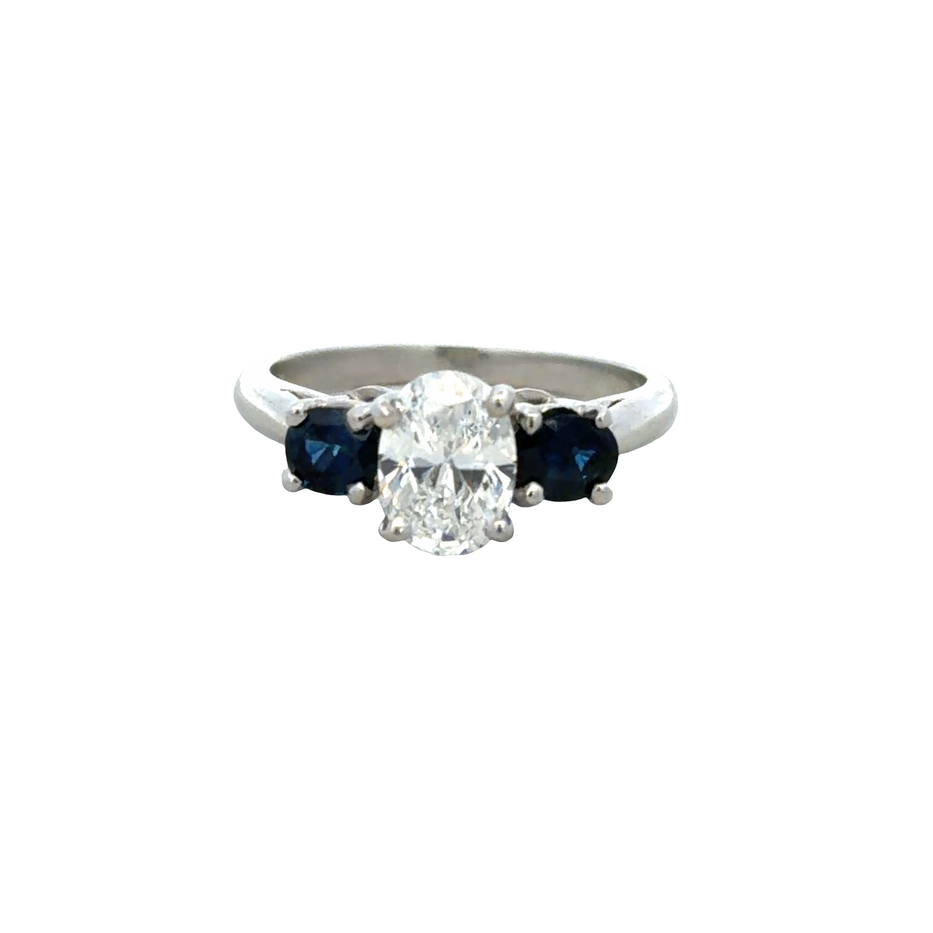 Platinum Oval Cut Diamond & Sapphire Three-Stone Engagement Ring – Size 5.75