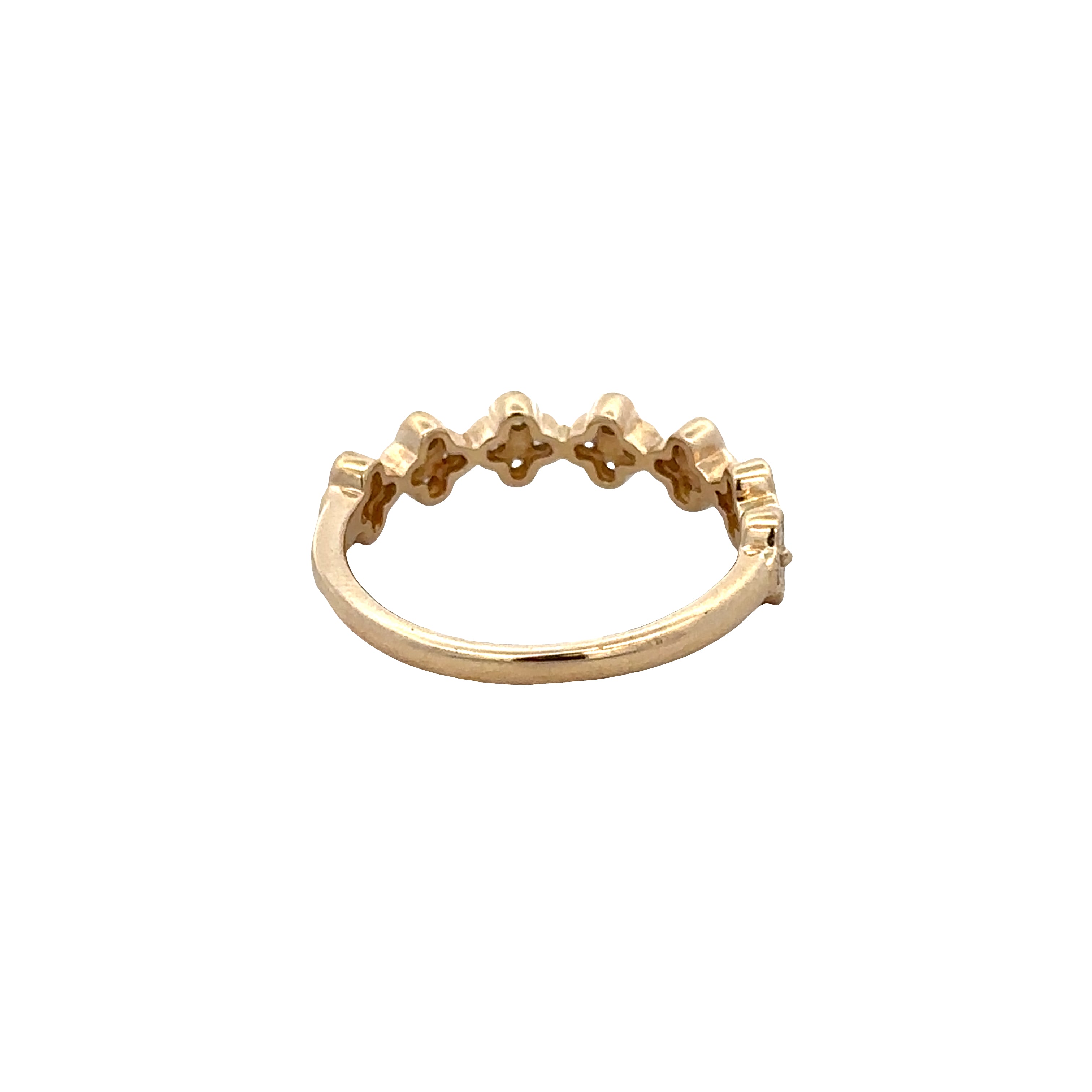 Diamond Quatrefoil Band in Yellow Gold