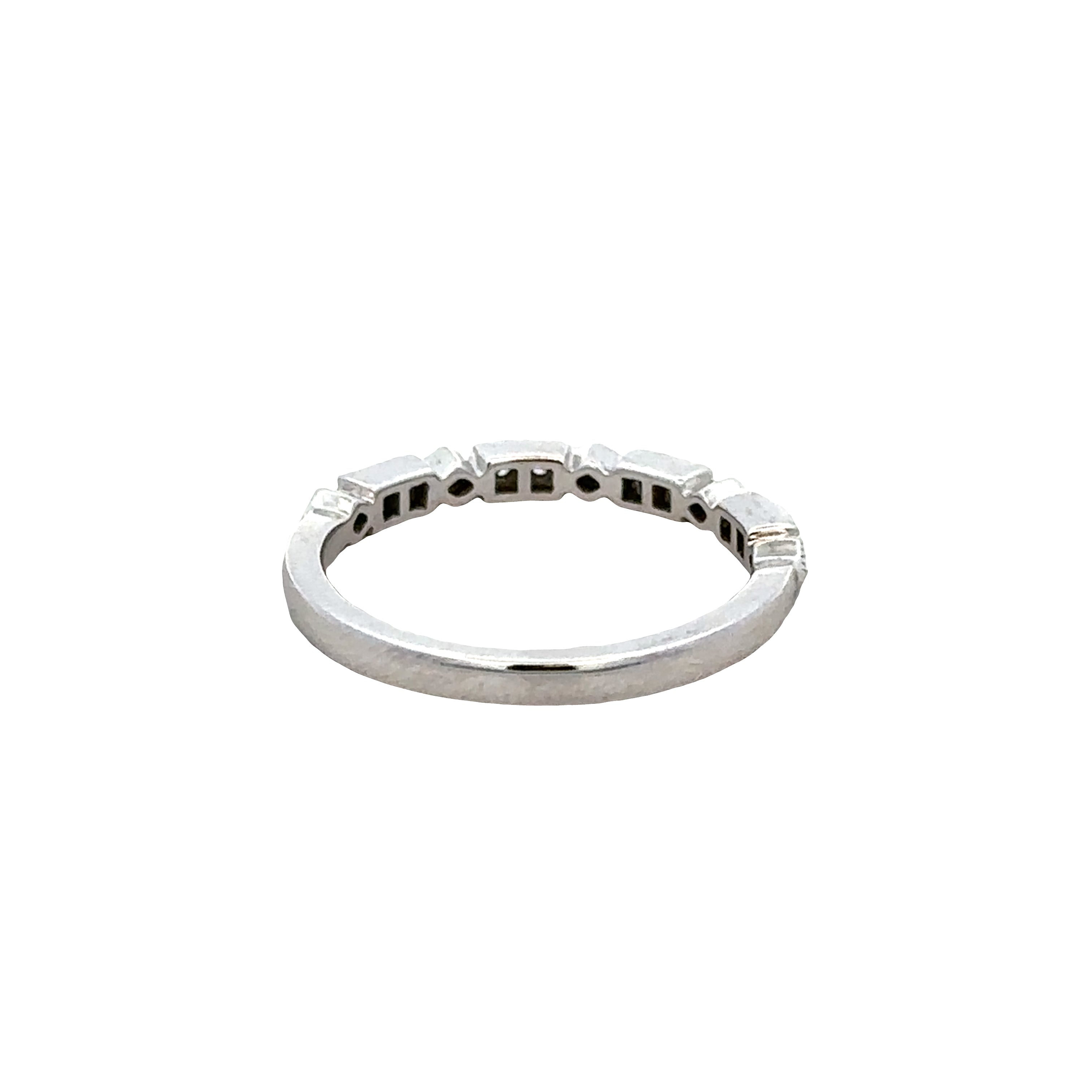 14k White Gold 0.10 Carat Diamond Band with Milgrain Detail – Size 6