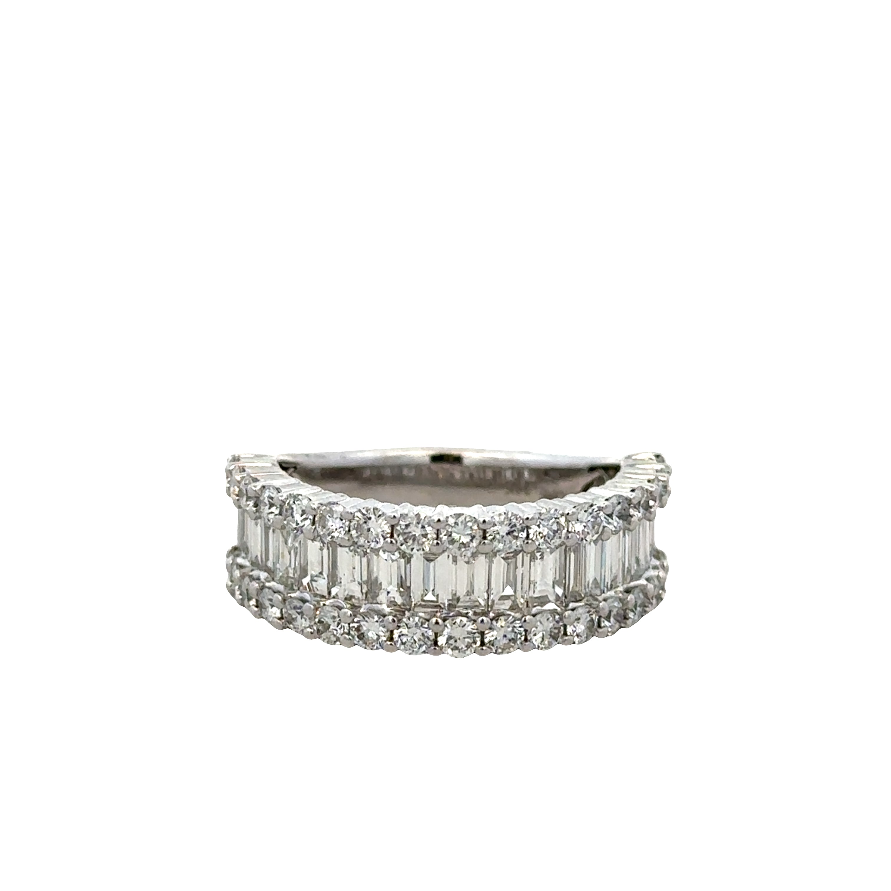 14k White Gold Diamond Baguette & Round Band – Size 6.75