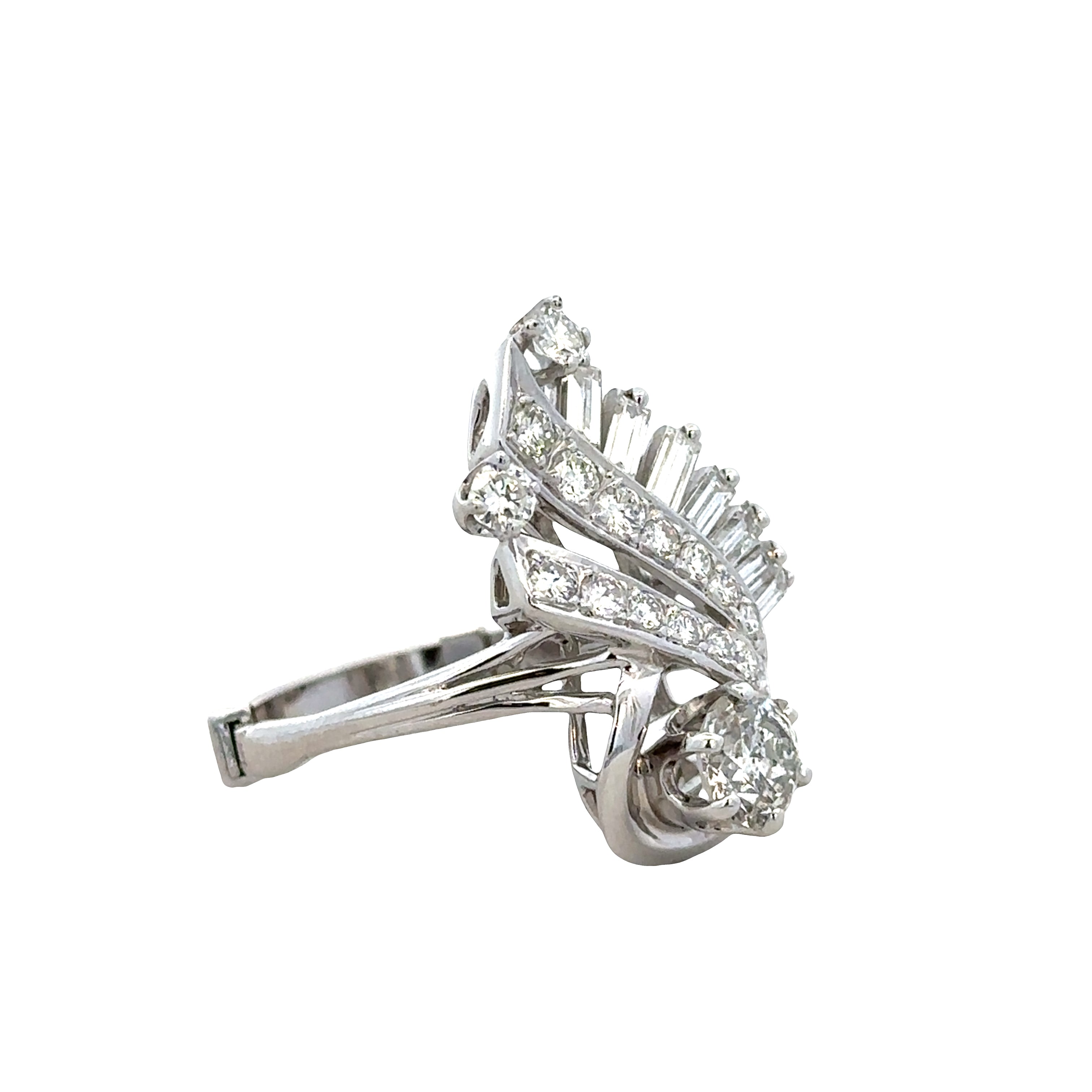 14k White Gold Diamond Spray Ring – Size 6