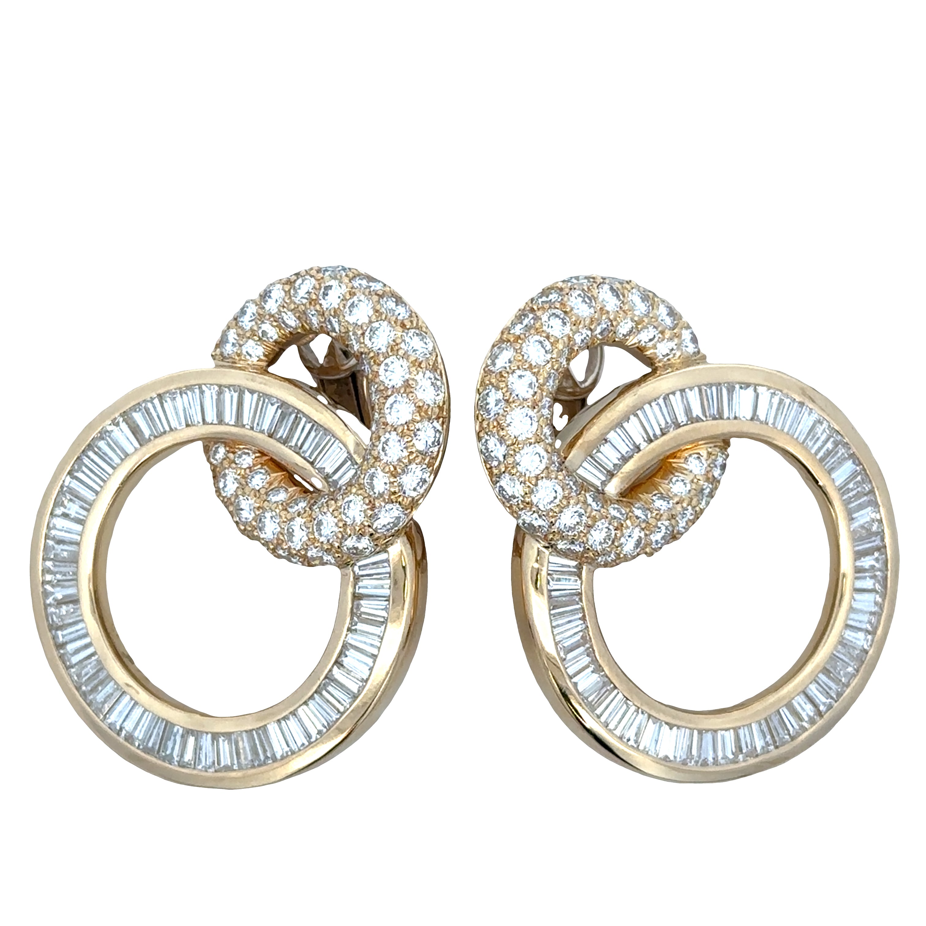 Estate Vintage Charles Krypell 18k Yellow Gold Diamond Interlocking Circle Clip-On Earrings