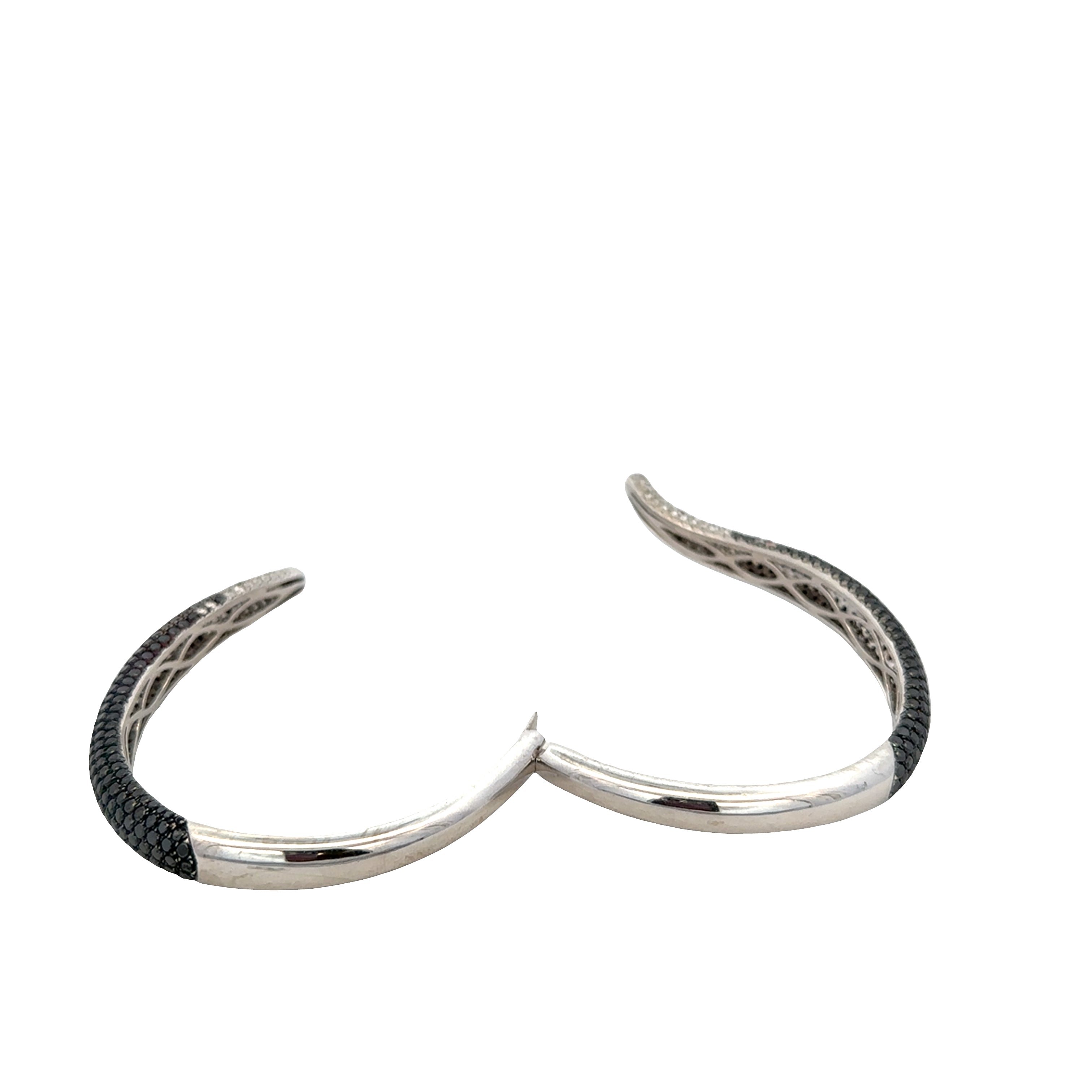 14k White Gold Black & White Diamond Hinged Bangle Bracelet