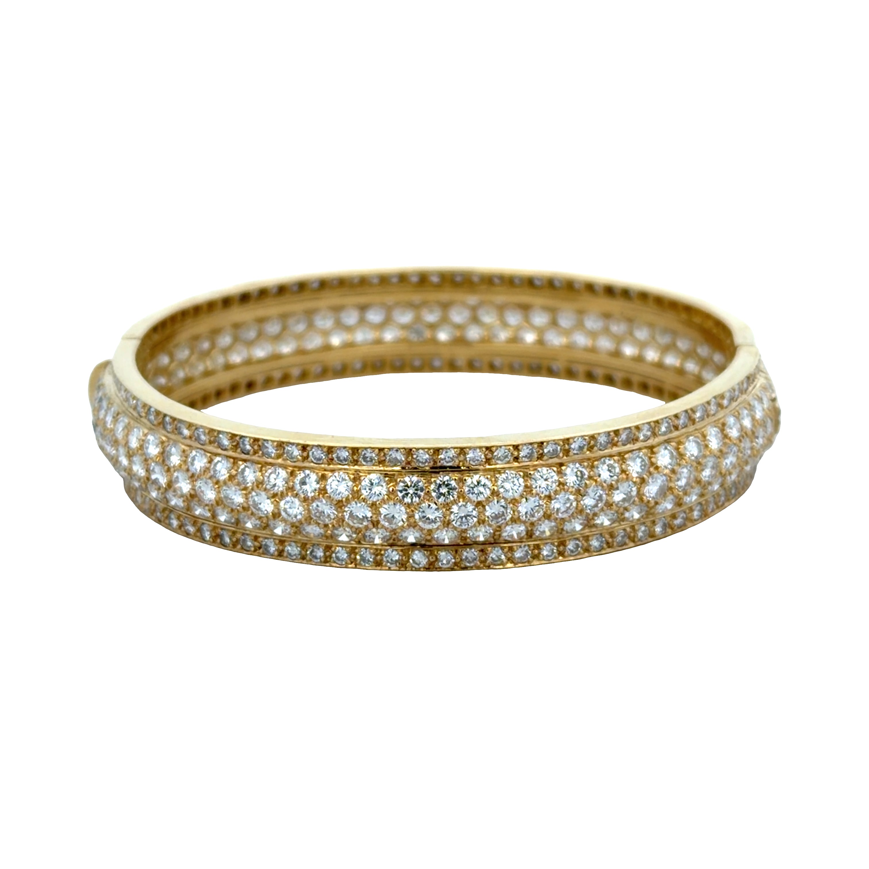 18k Yellow Gold 6.38 CT Pavé Diamond Hinged Bangle Bracelet
