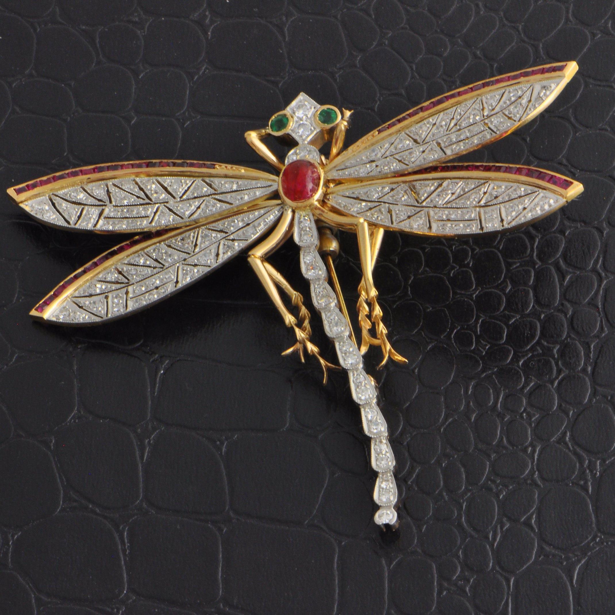 Pins/Brooche