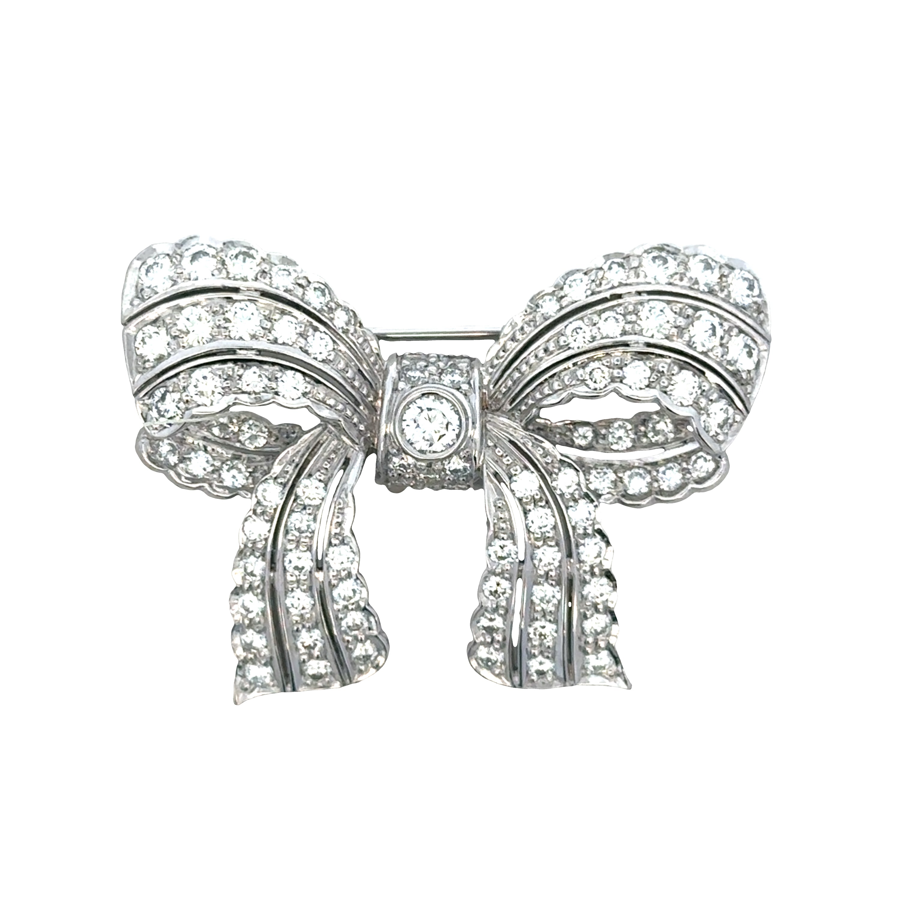 18k White Gold Diamond Bow Motif Brooch