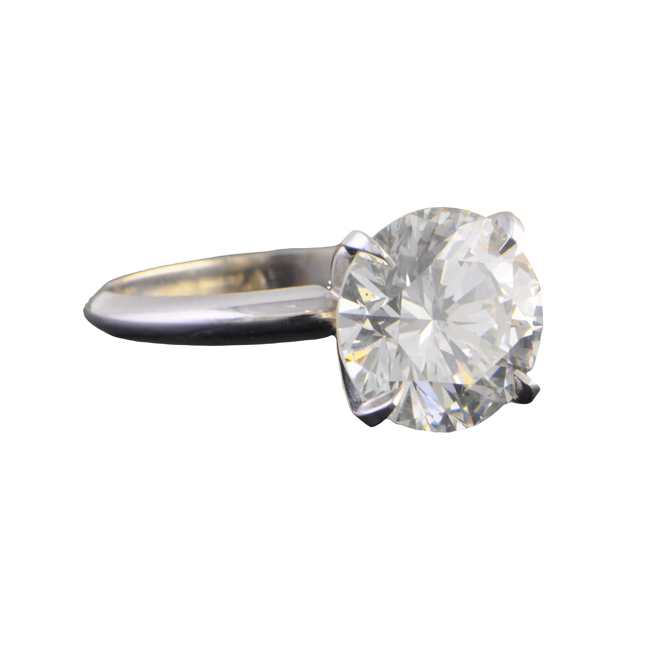 GIA 4.04 ct. I-VV2 Round Brilliant Cut Diamond Engagement Ring