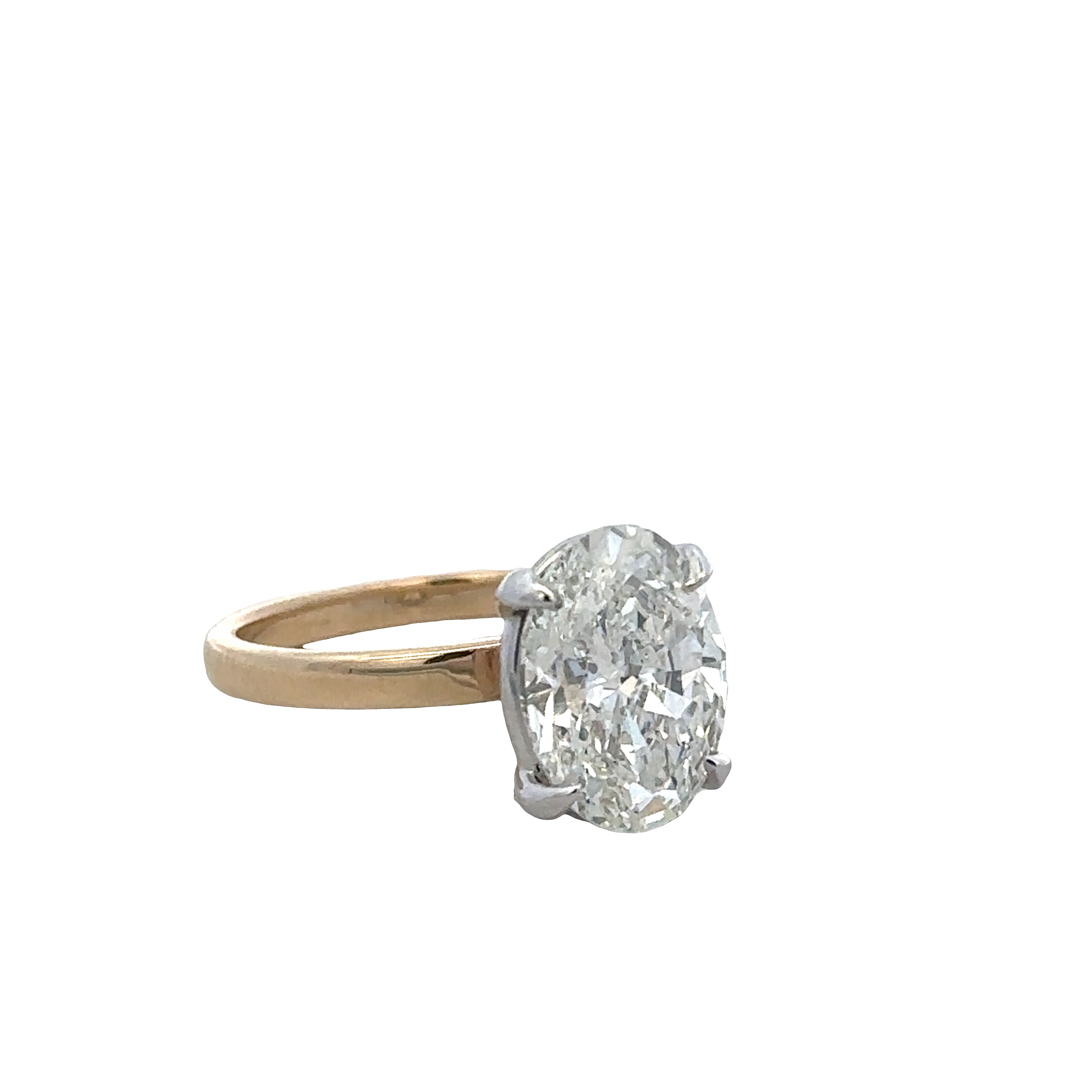 14k Yellow Gold Oval Diamond Engagement Ring – GIA Certified, Size 7