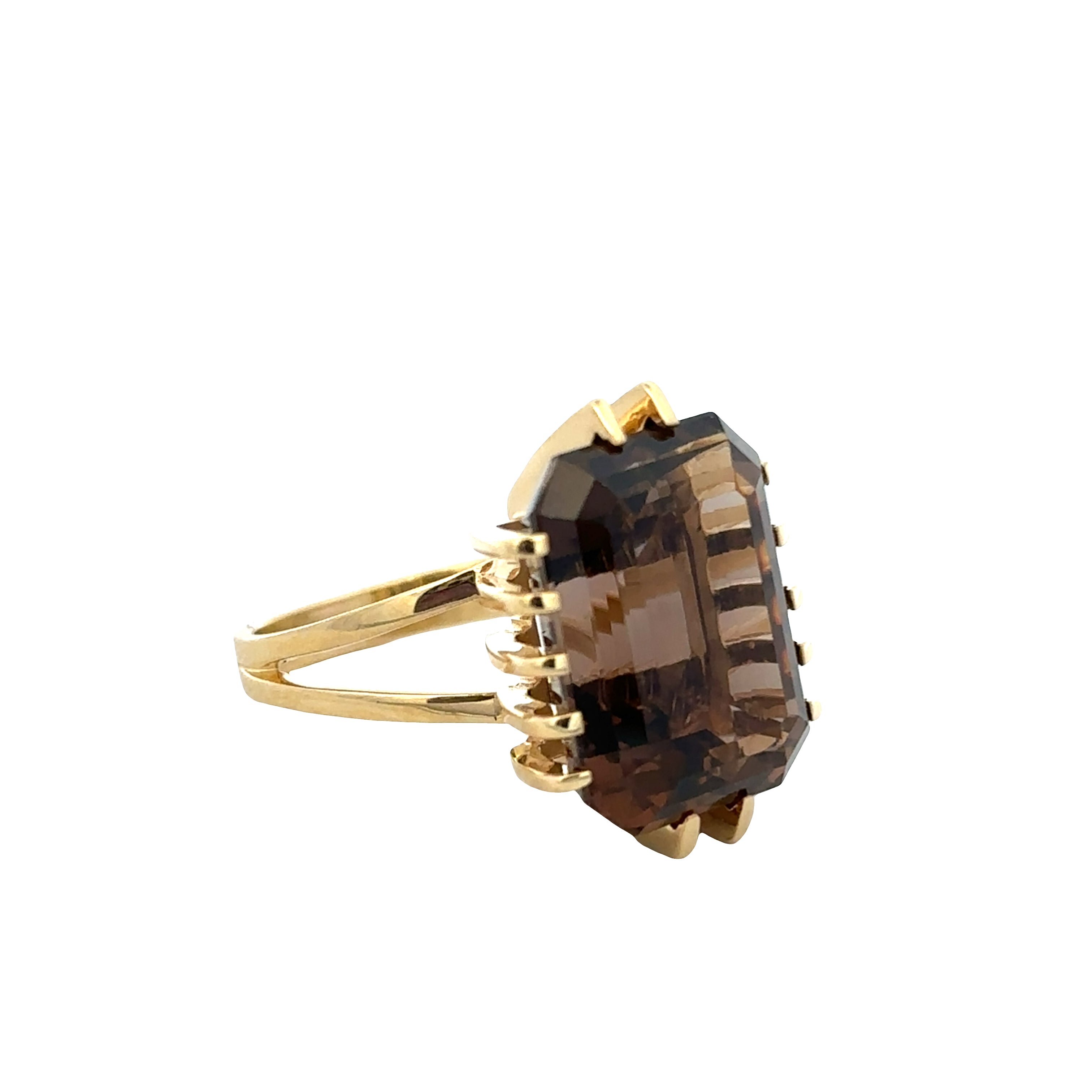 Vintage 18k Yellow Gold Ring with 13.19 Carat Smoky Quartz