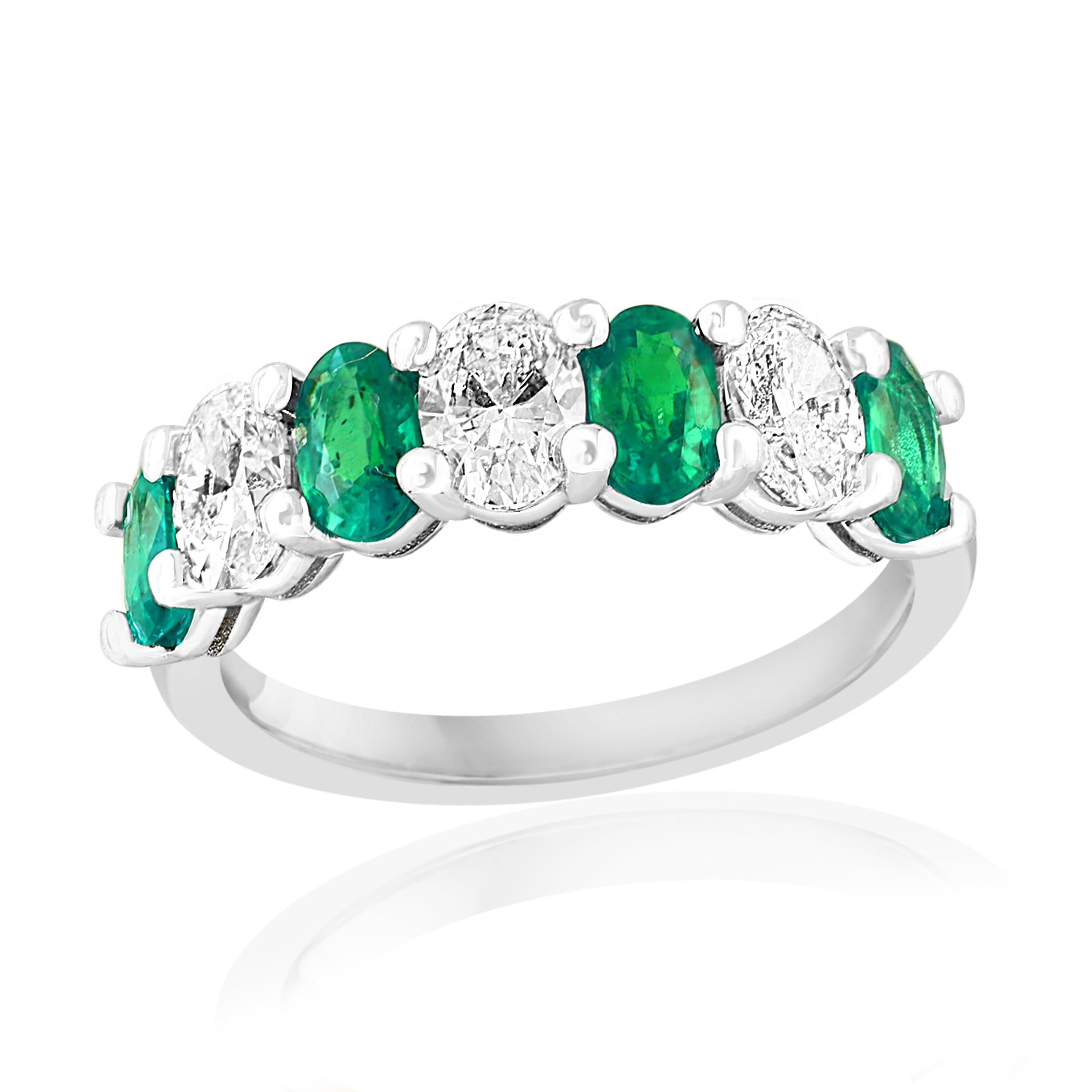 18k White Gold Emerald & Oval Diamond Band – Size 6.5