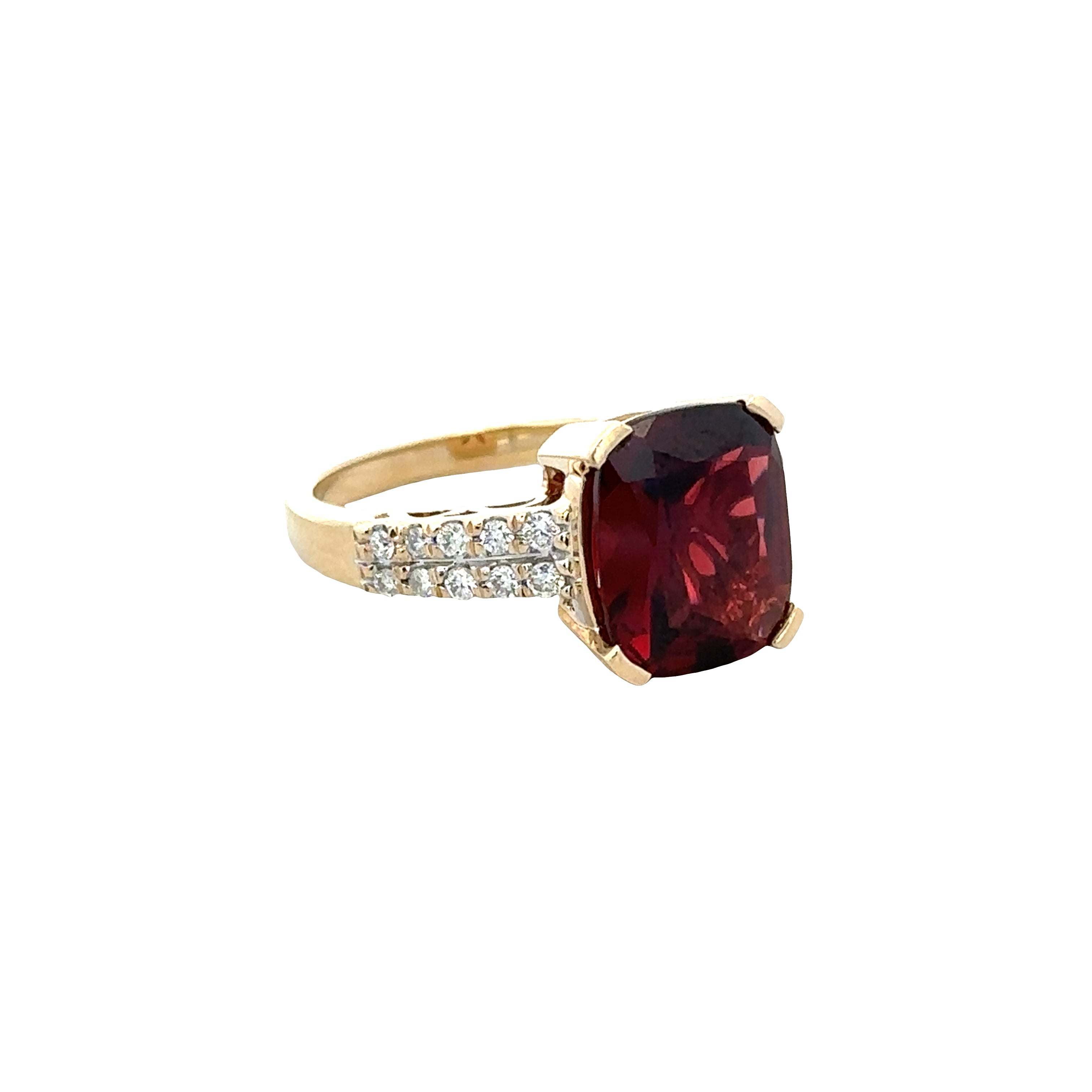 14k Yellow Gold Garnet & Diamond Ring – Size 7.25