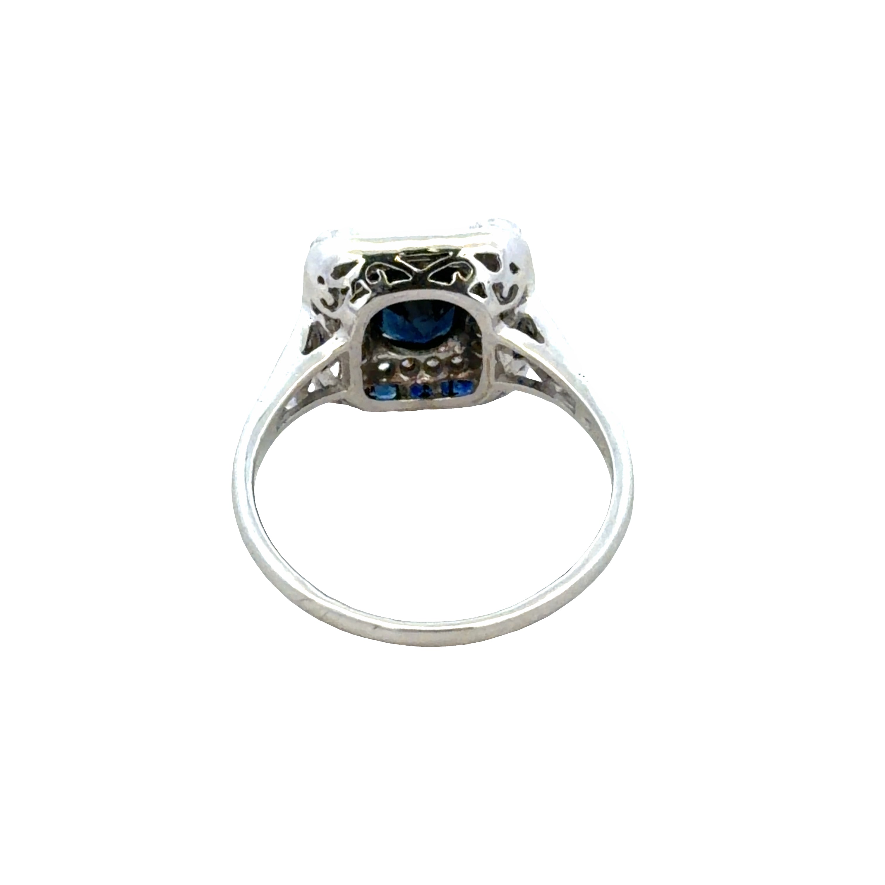 18k White Gold Art Deco-Inspired Blue Sapphire & Diamond Ring – Size 6.75