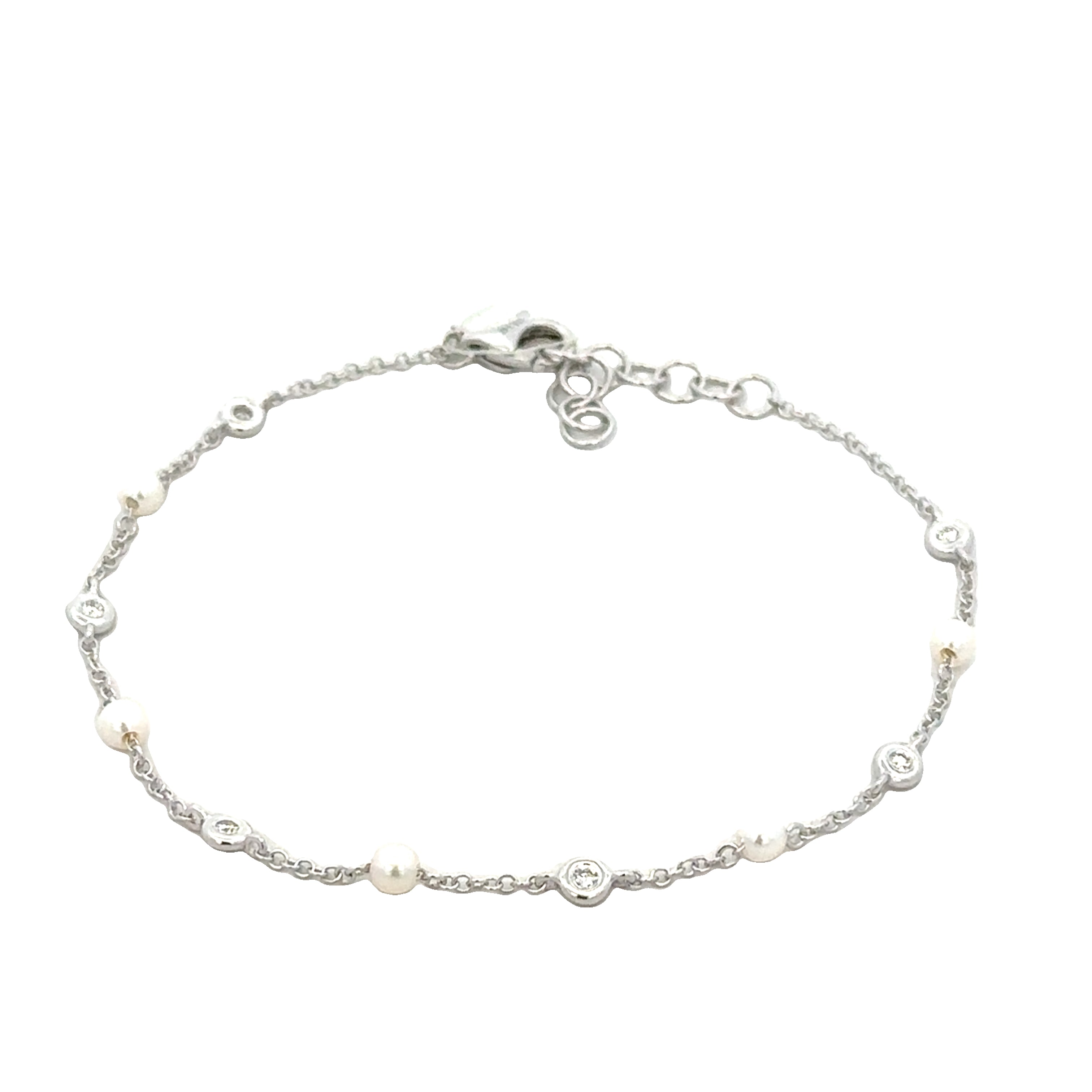 Pearl and Diamond Bracelet in White Gold