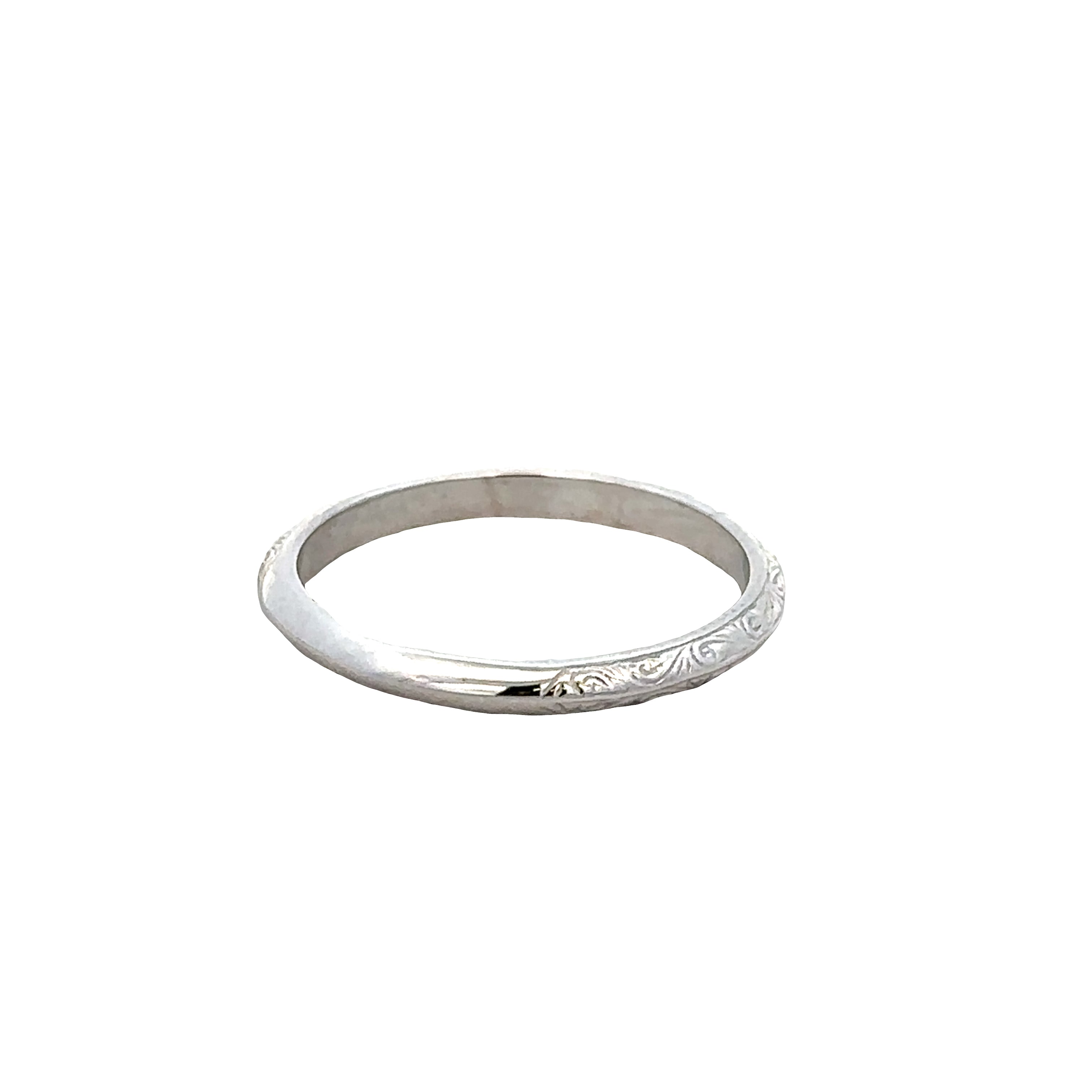 14k White Gold Vintage-Inspired Engraved Band – Size 6.5