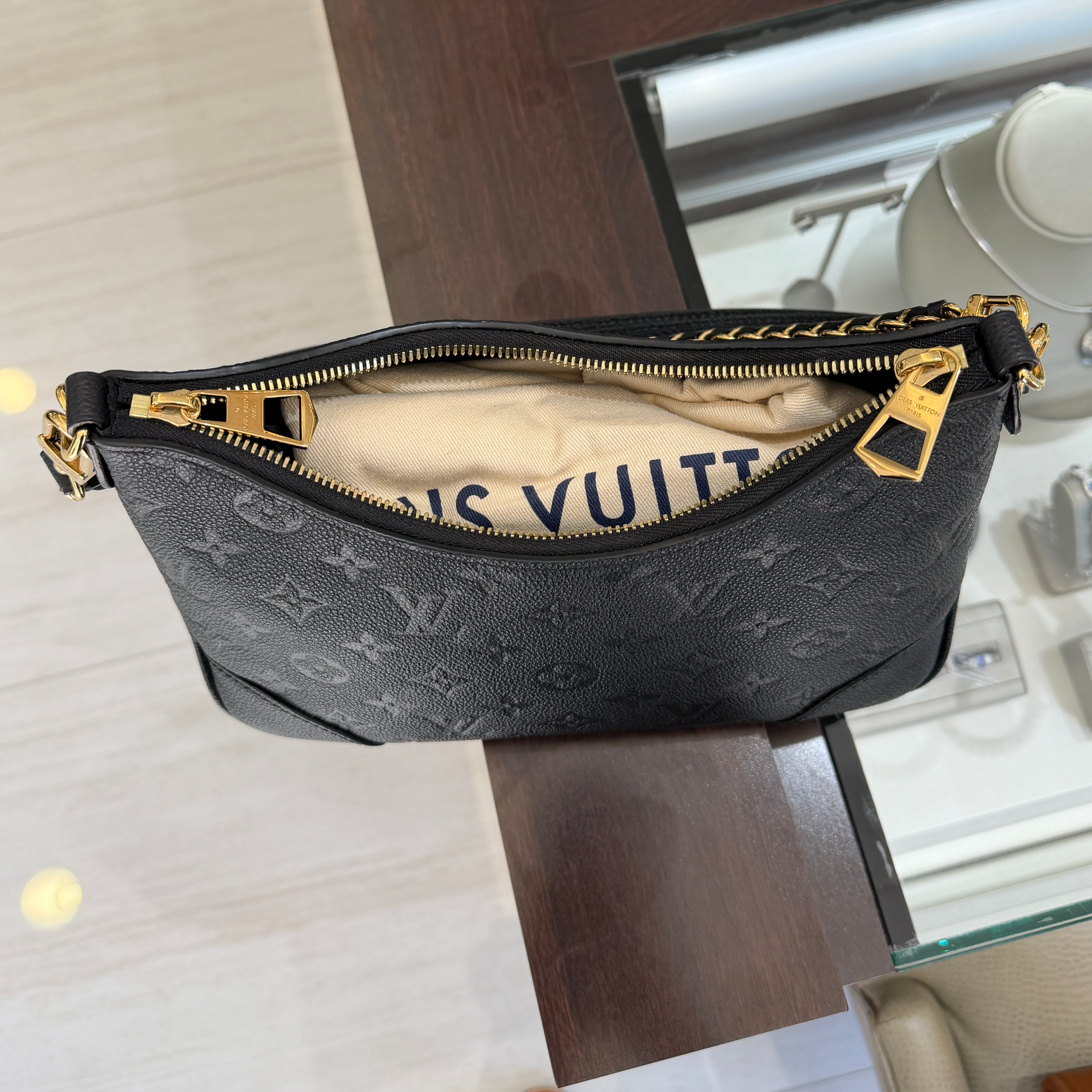 Pre-Owned Louis Vuitton Boulogne PM Handbag with Gold-Tone Chain & Black Leather Strap