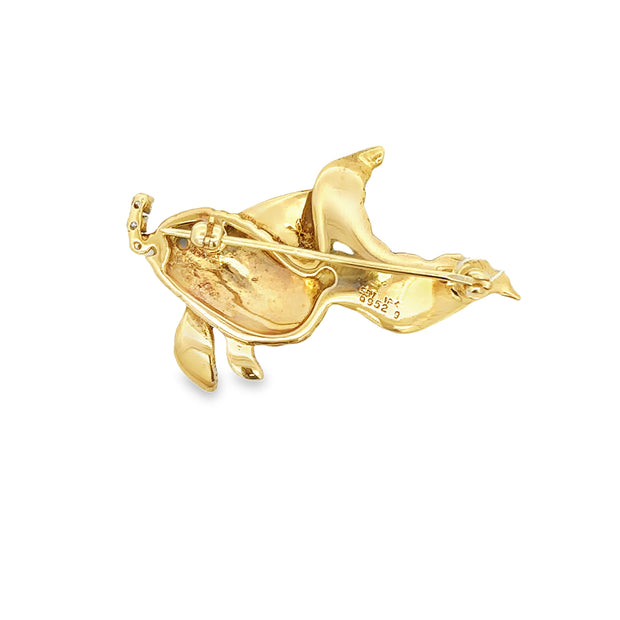 Vintage 1960s Sapphire and Diamond Fish Brooch in 18k Yellow Gold
