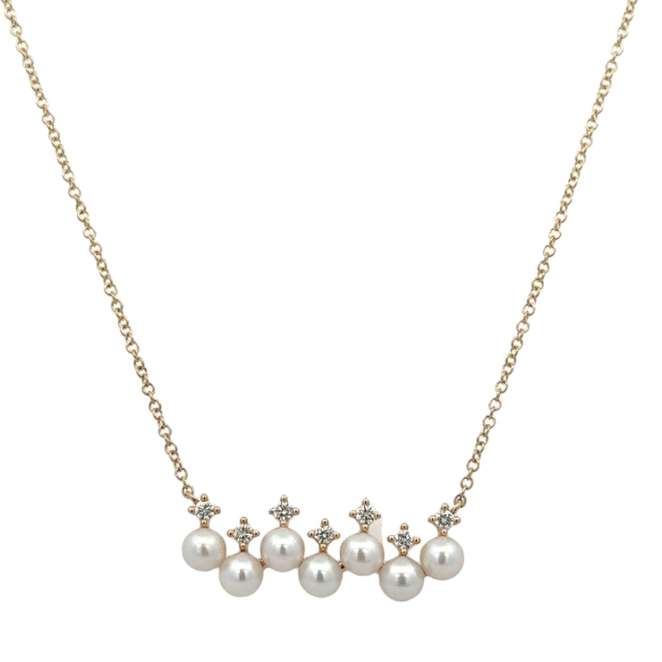 Pearl and Diamond Necklace in Yellow Gold