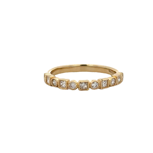 Princess and Round Brilliant Cut Diamond Band in Yellow Gold