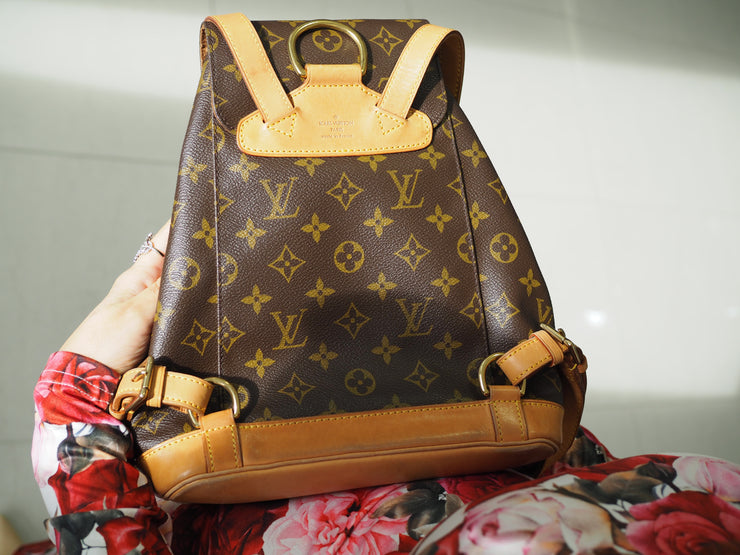 Vintage Louis Vuitton handbag from 90s