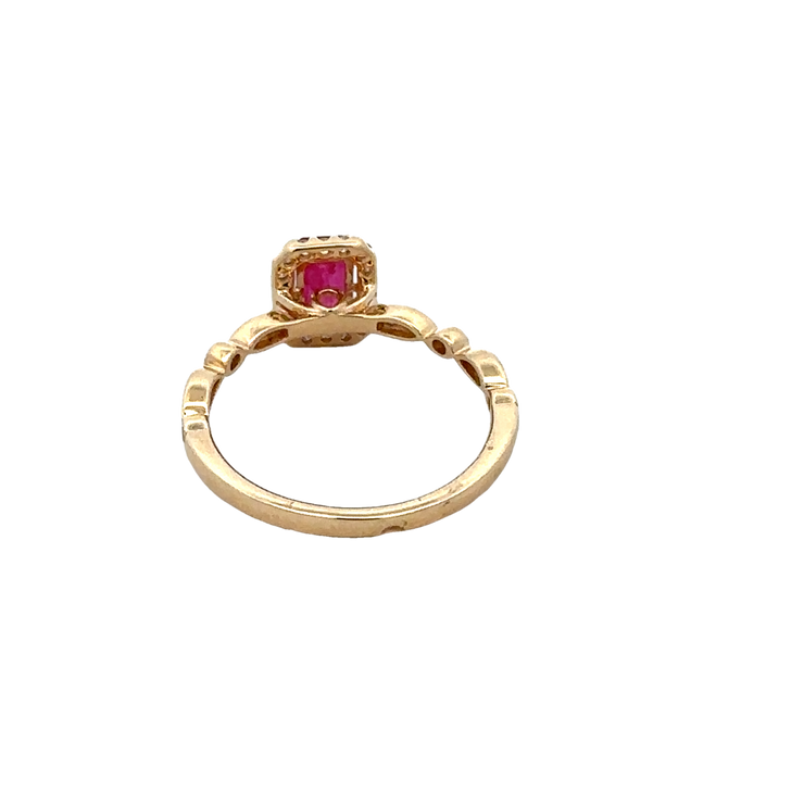 Ruby and Diamond Ring in Yellow Gold