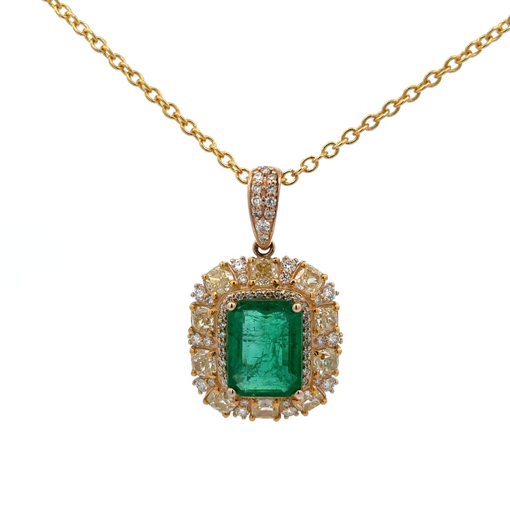 Magnificent Emerald and Yellow Diamond Pendant Necklace in Yellow Gold
