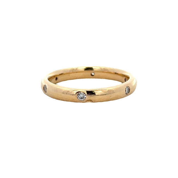 Inset Diamond Band in Yellow Gold