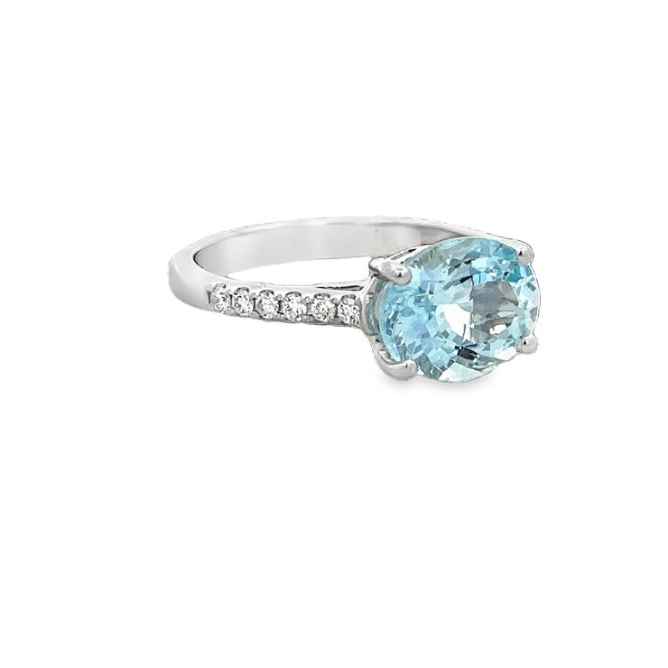 Aquamarine and Diamond Ring in White Gold