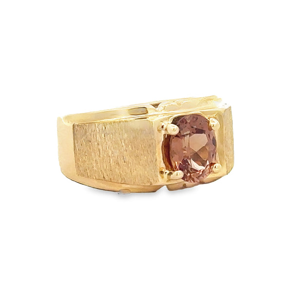 Color Change Garnet Ring in Yellow Gold