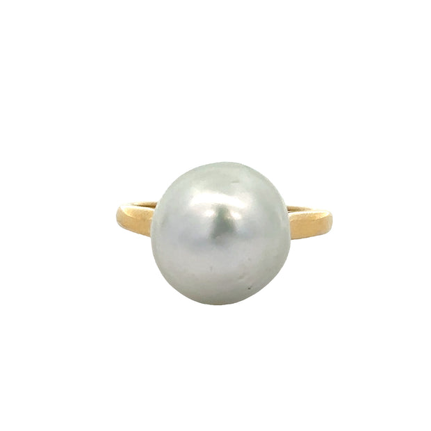 Baroque Pearl Ring in 18k Yellow Gold