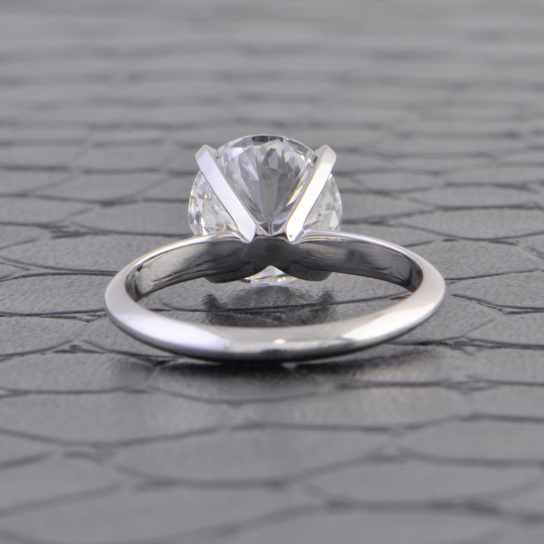 GIA 3.02 ct. E-SI2 Diamond Solitaire Engagement Ring in White Gold