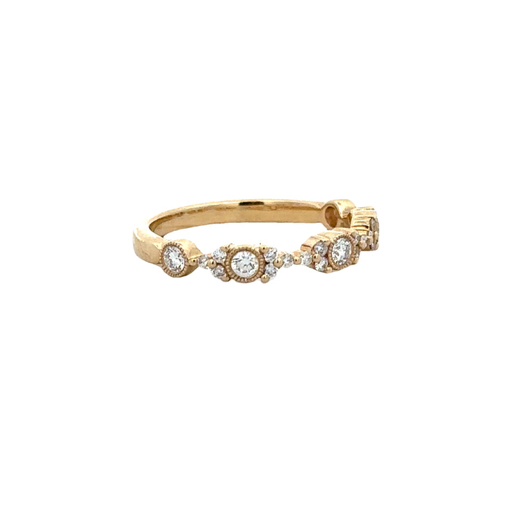 Milgrain Edged Diamond Band in Yellow Gold