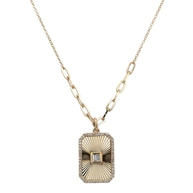 Fluted Diamond Pendant in Yellow Gold