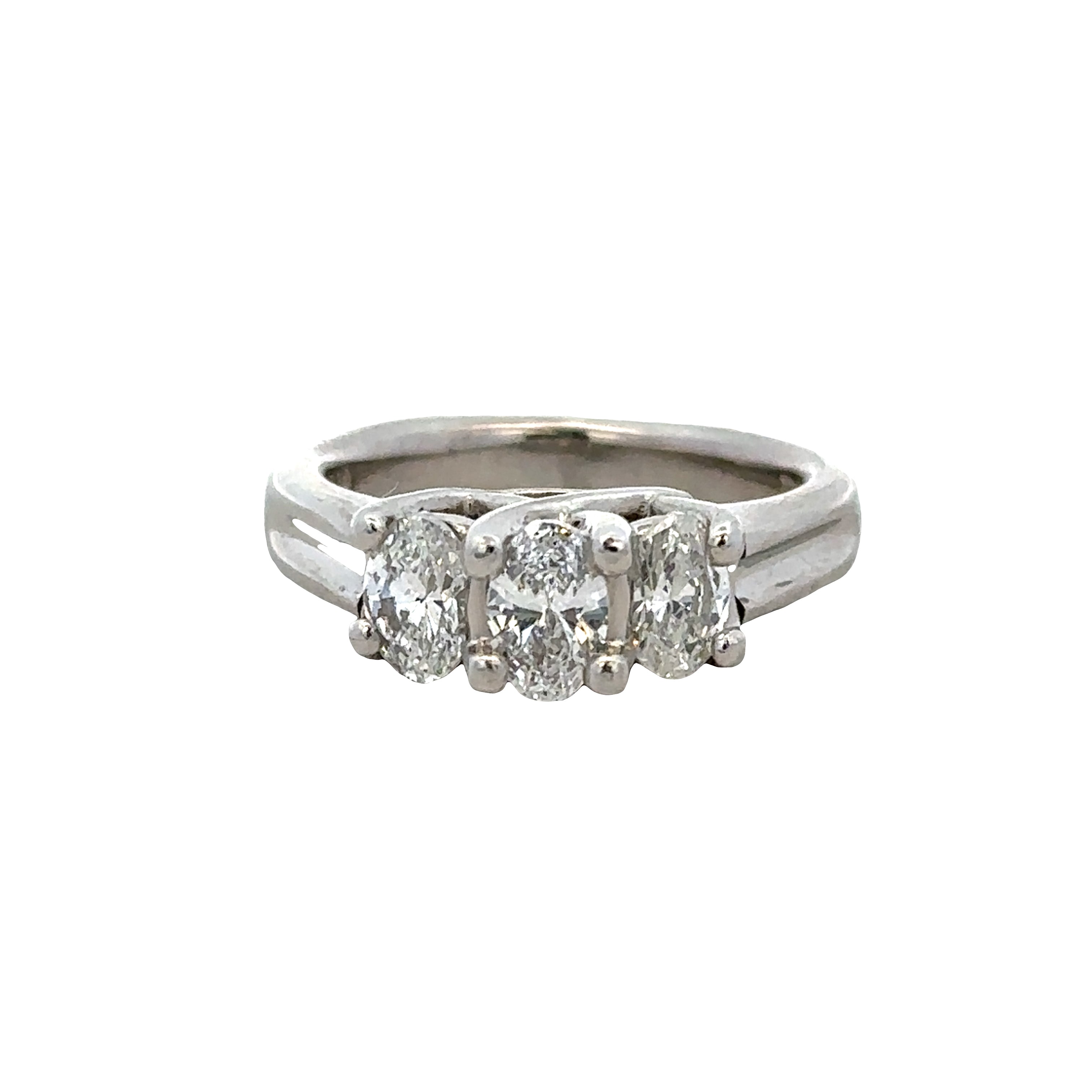 Platinum Oval Diamond Three-Stone Engagement Ring – Size 4.25