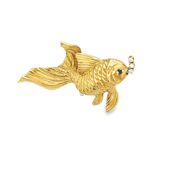 Vintage 1960s Sapphire and Diamond Fish Brooch in 18k Yellow Gold