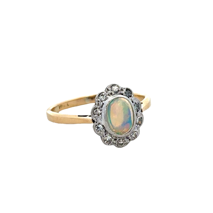 Vintage Opal and Diamond Ring in 18k Gold