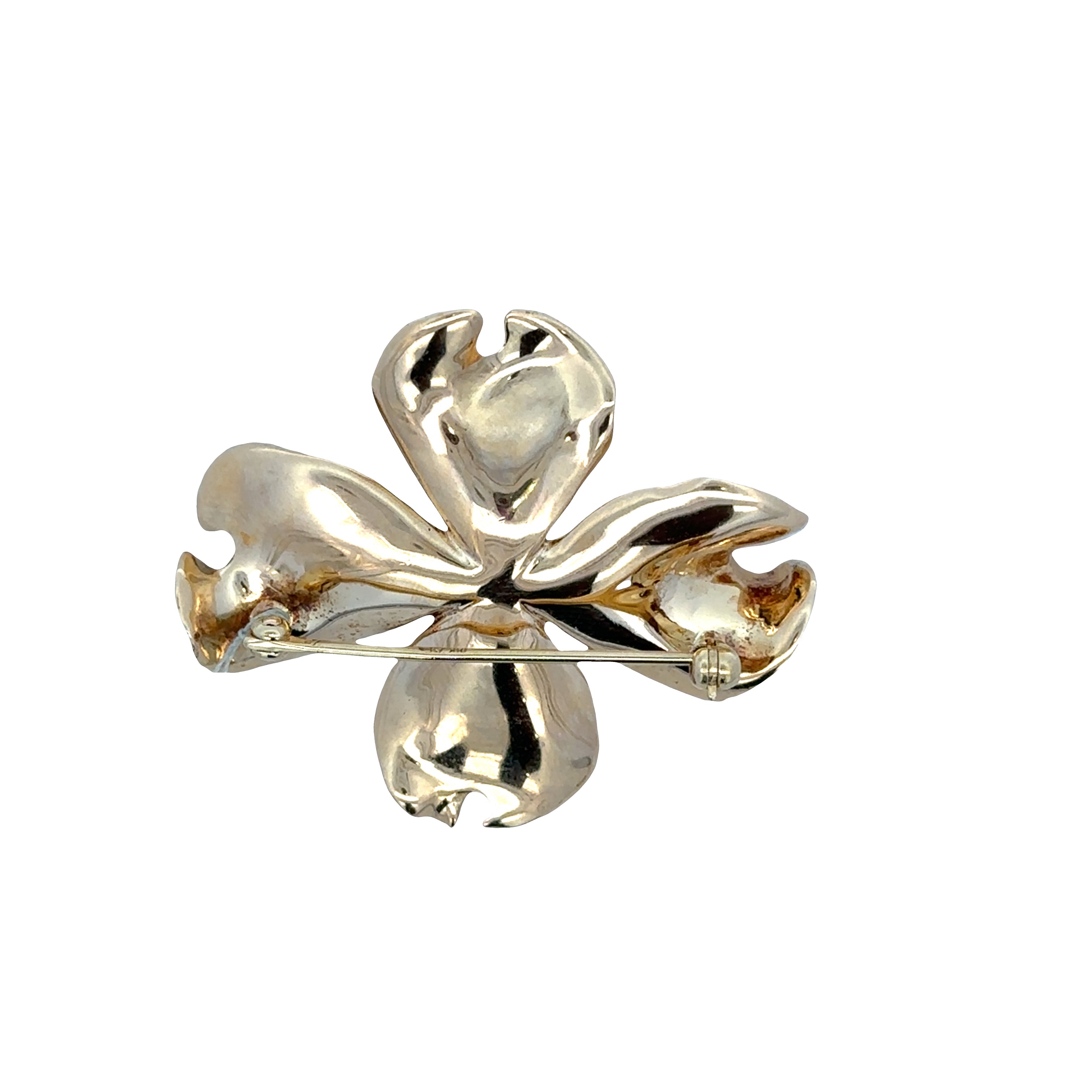 Vintage Textured Diamond Dogwood Brooch in 18k Yellow Gold
