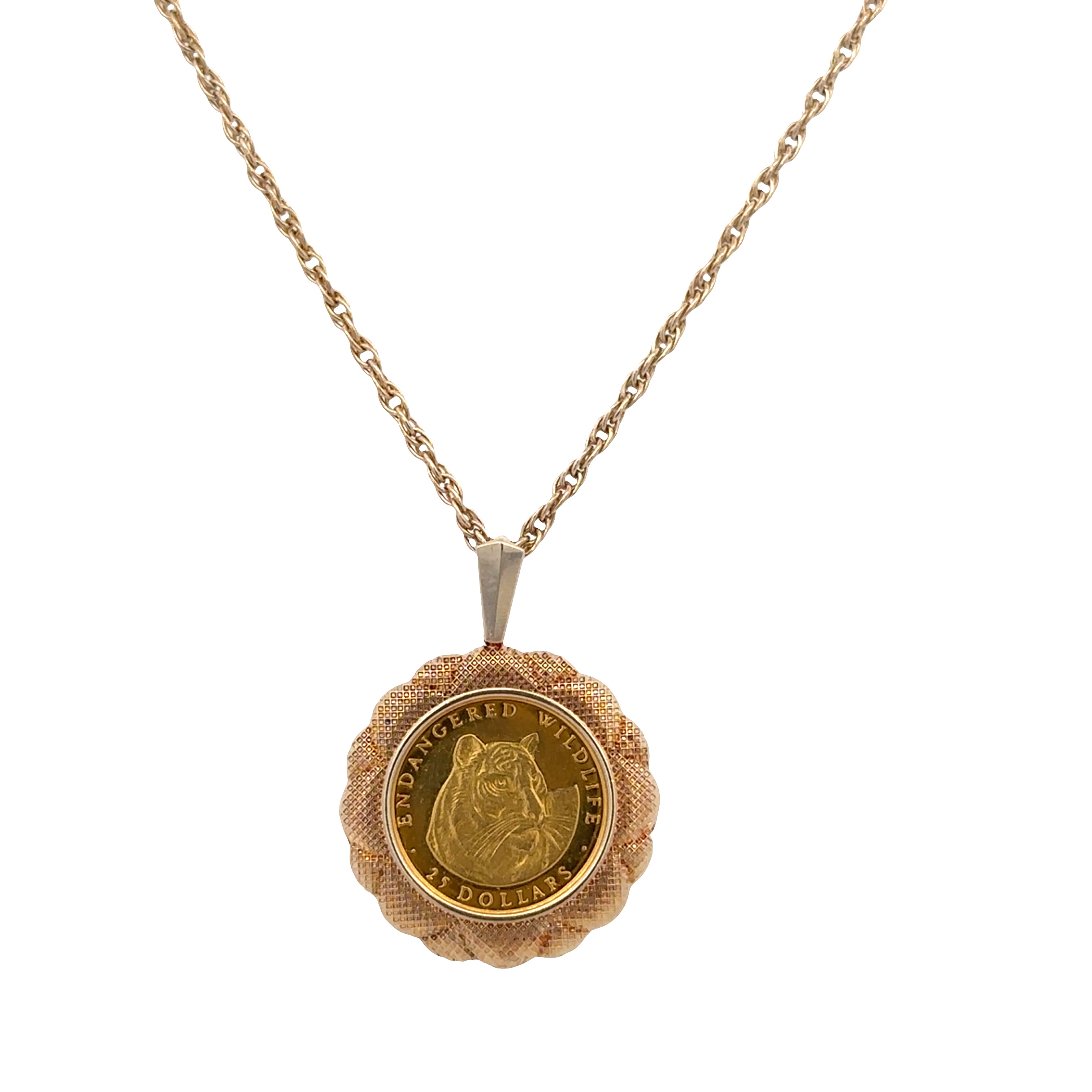 14k Yellow Gold Elizabeth II Cook Islands $25 Tiger Coin Pendant Necklace – 18.25"
