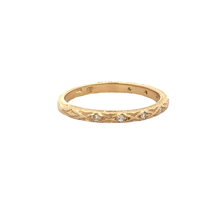 Diamond Wedding Band in Yellow Gold