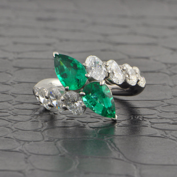 Emerald and Diamond Toi et Moi Bypass Ring in Platinum