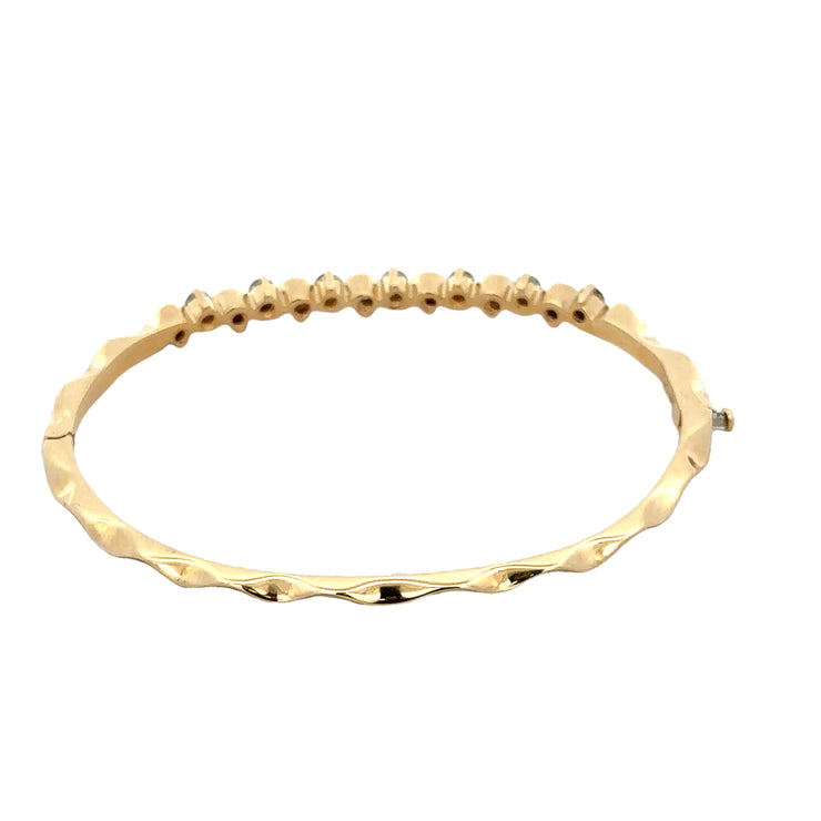 Diamond Swirl Wave Bangle Bracelet in 18k Yellow Gold