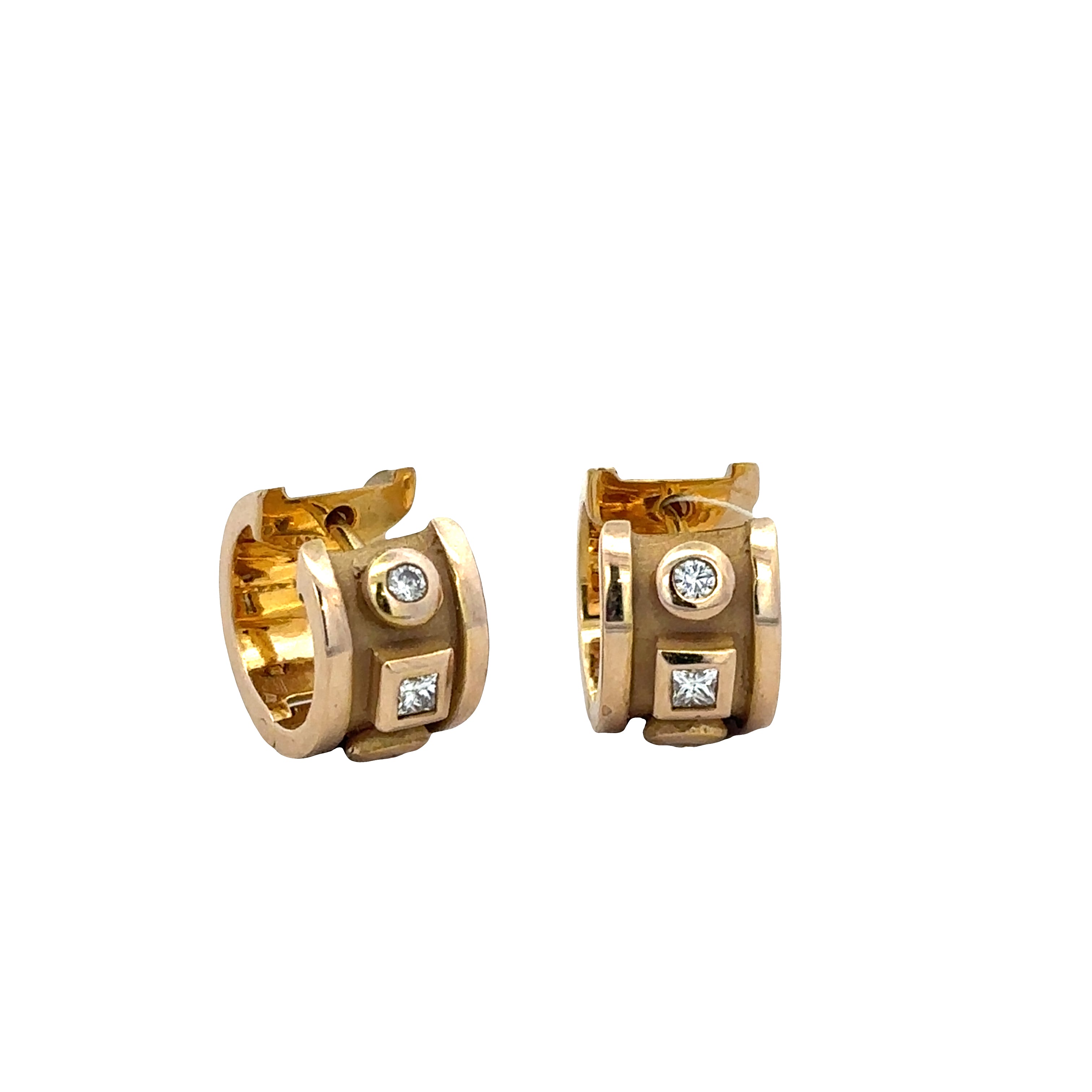 14k Yellow Gold Diamond Hoop Earrings – 0.22 CTW