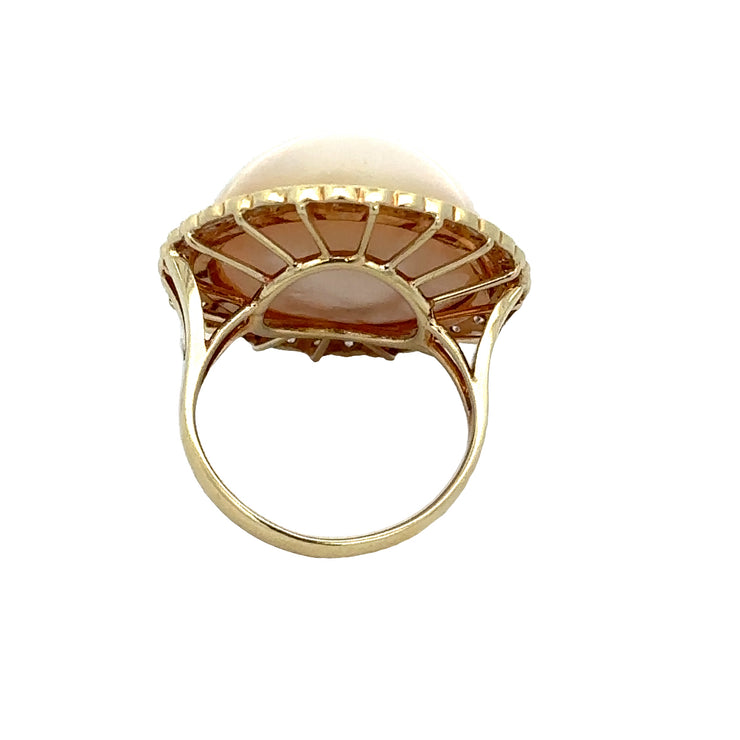 Vintage Mabe Pearl and Diamond Ring in Yellow Gold
