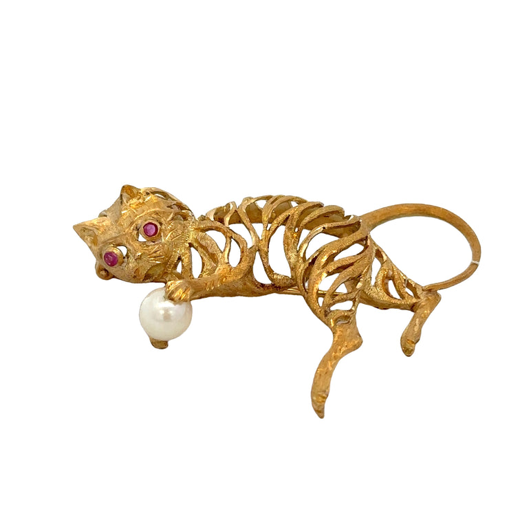 Vintage 18k Yellow Gold Cat Pearl Brooch