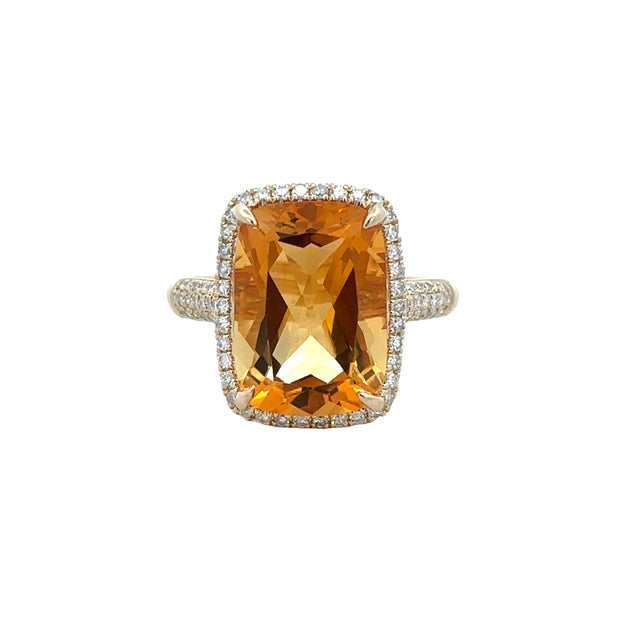 Citrine and Diamnod Ring in Yellow Gold