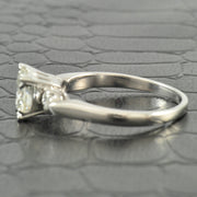 0.93 Carat D-VS1 Round Brilliant Cut Diamond Engagement Ring in Platinum