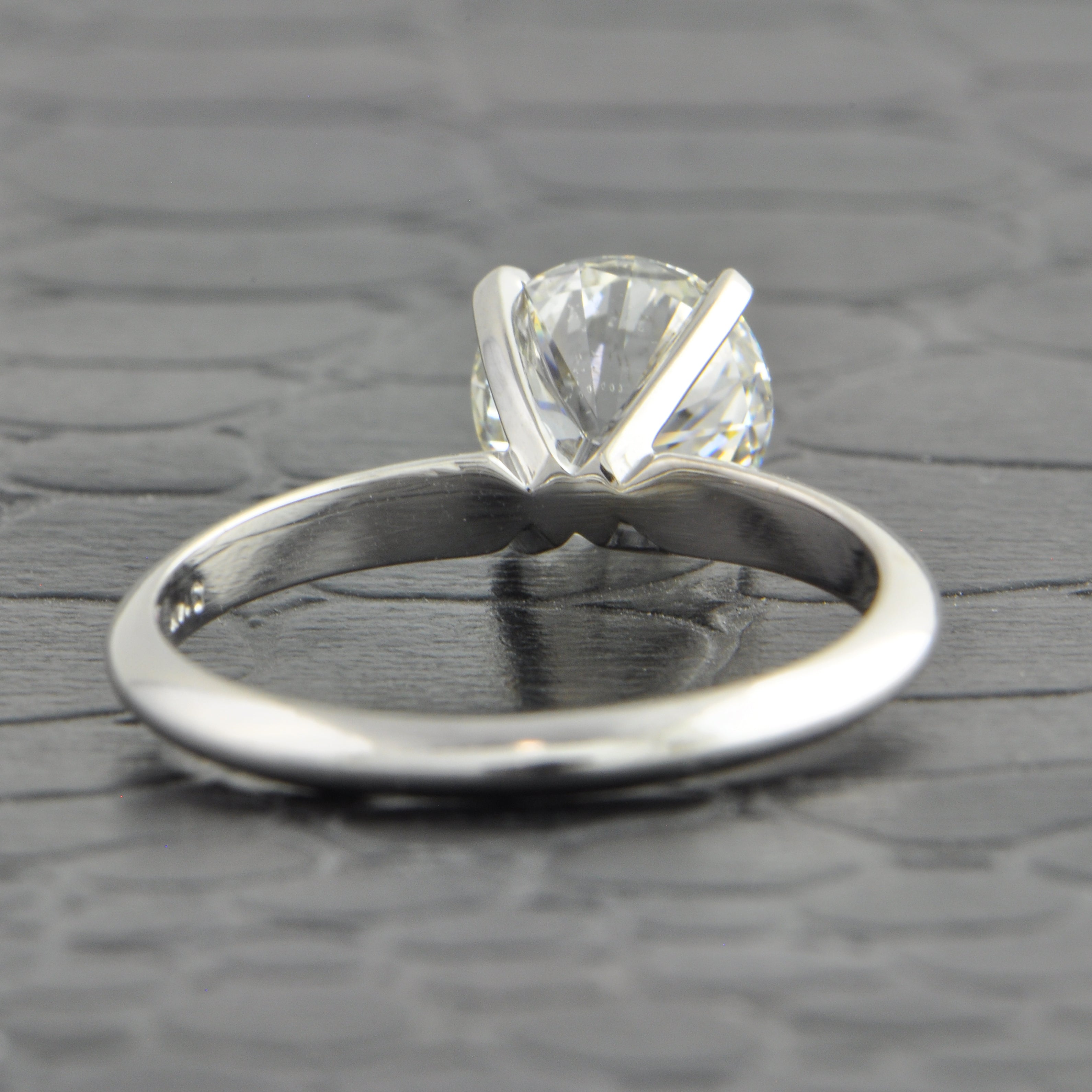 GIA 1.51 ct. Round Brilliant Cut Diamond in White Gold