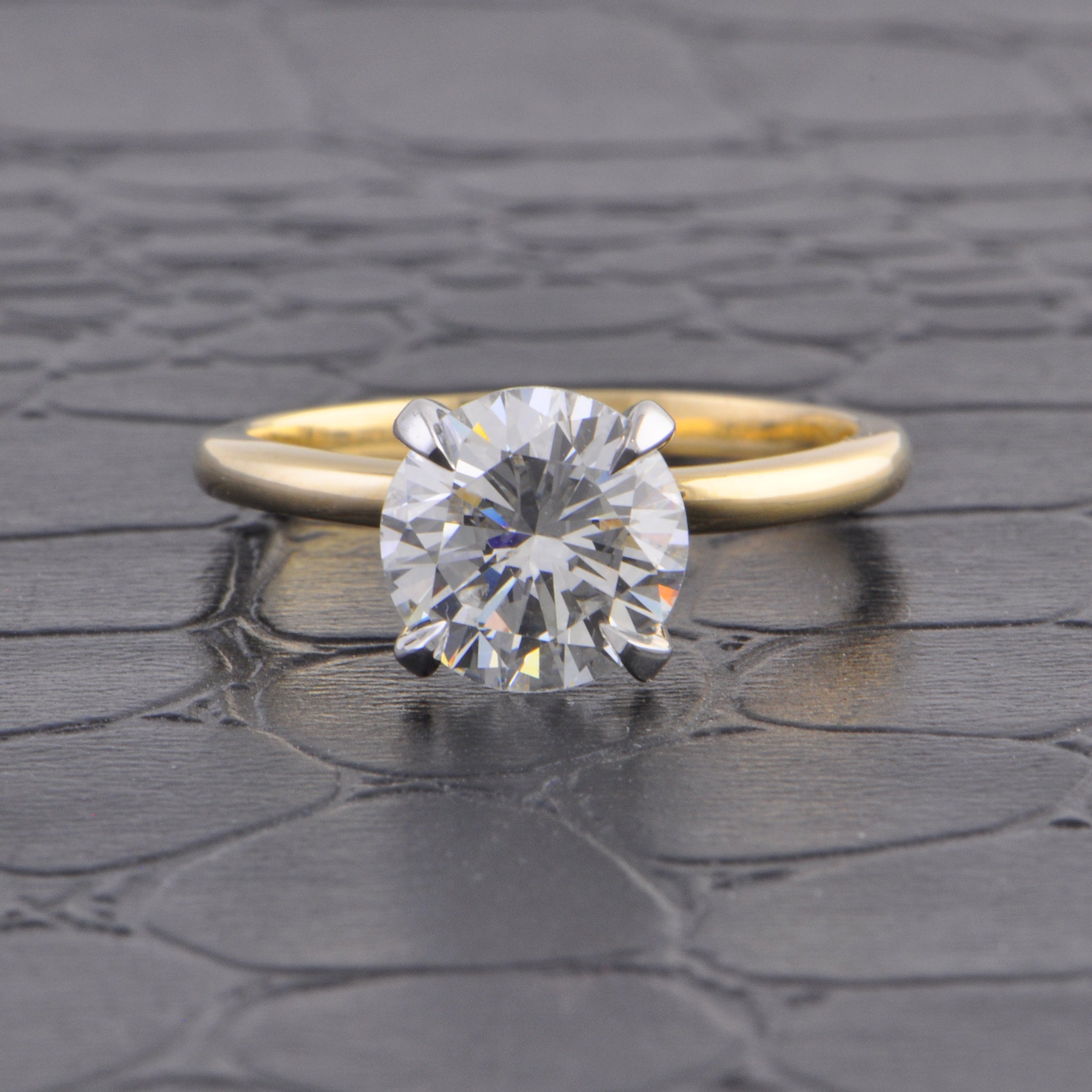 GIA 2.07 Carat H - VS2 Round Brilliant Cut Diamond