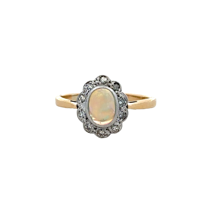 Vintage Opal and Diamond Ring in 18k Gold