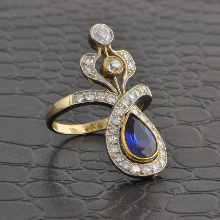 Antique Edwardian Sapphire and Diamond Ring in 18k Gold and Platinum